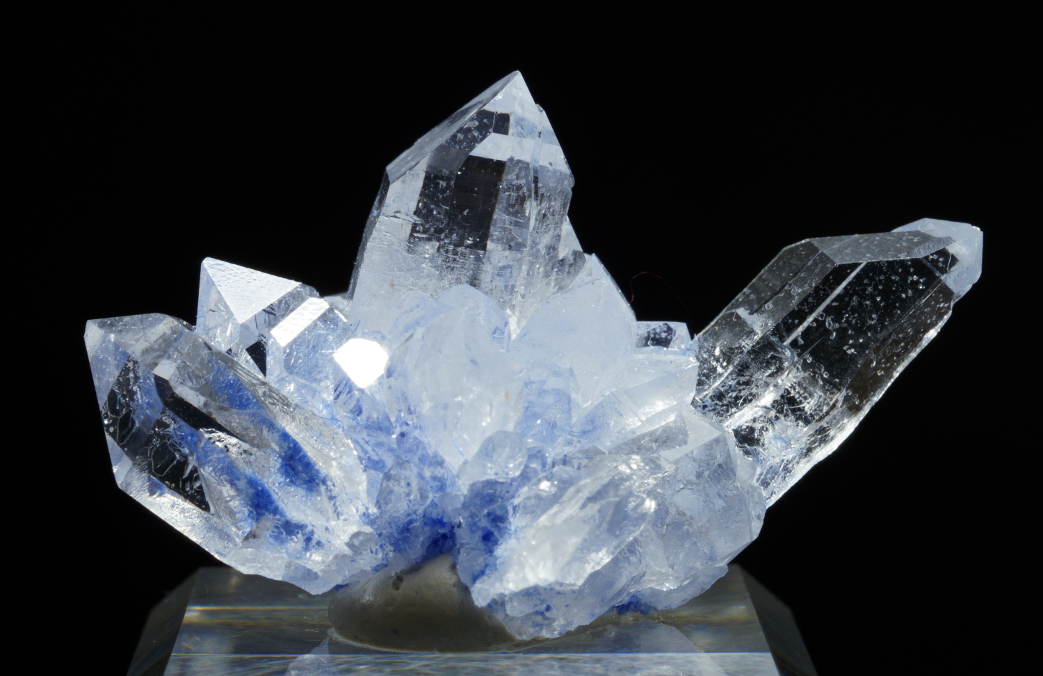 モンドクォーツ ブルーミスト入り ブラジル式双晶？2 モンドクォーツ ブルーミスト入り ブラジル式双晶？2