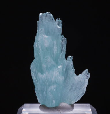 中国・雲南省産ブルーアラゴナイトの綺麗な標本