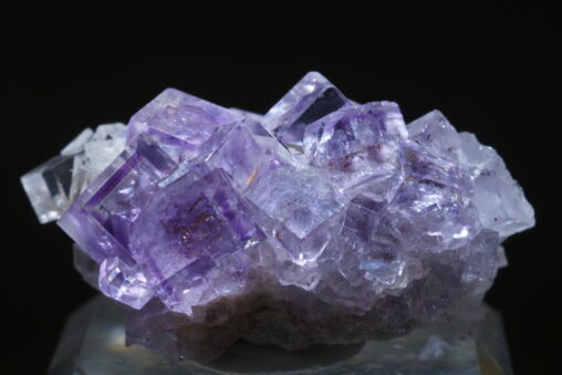 スペイン・アストゥリアス州産フローライトの綺麗な標本