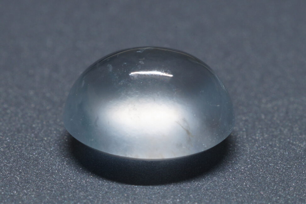 ミャンマー産氷翡翠のルース2.58ct